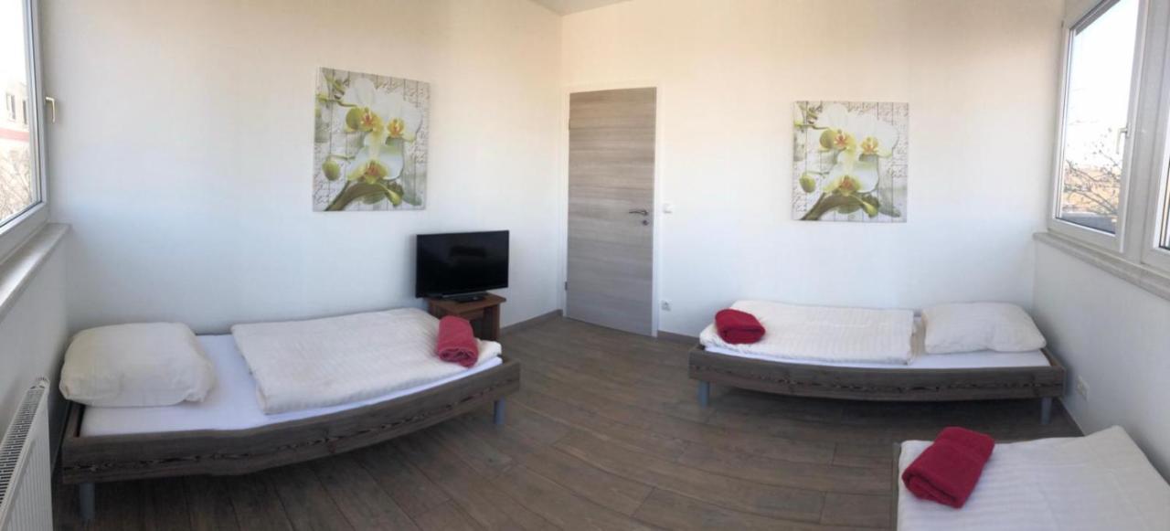 Pension Gaestehaus Kautz Καρλσρούη Εξωτερικό φωτογραφία